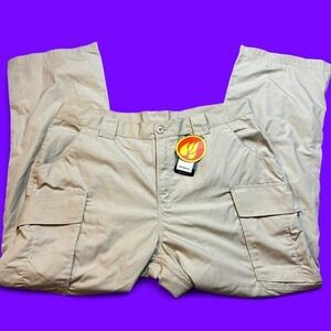 Under Armour Pants Mens 40x30 Beige Storm Cargo Ripstop Tactical Hiking NWT